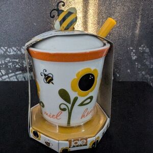 Joie Sunflower Honey Pot with Bee Accent - White, Yellow, and Black